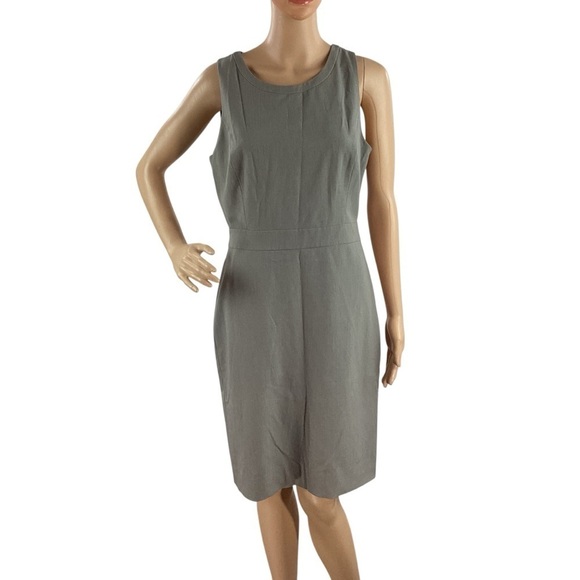 J. Crew Factory Dresses & Skirts - J.Crew Factory Sleeveless Gray Sheath Suiting Dress Size 6
